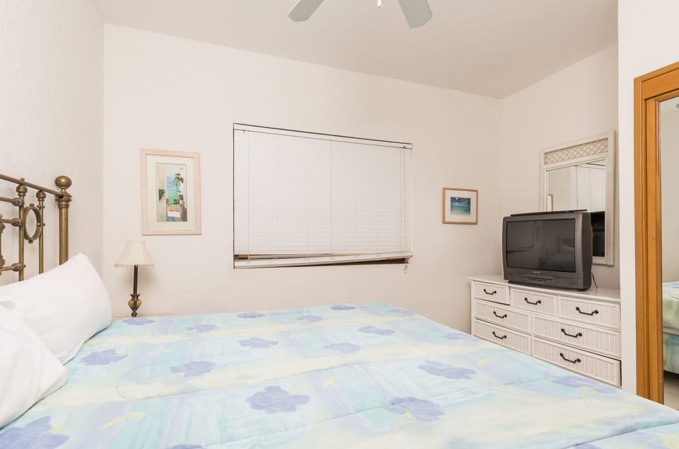 Guest bedroom TV