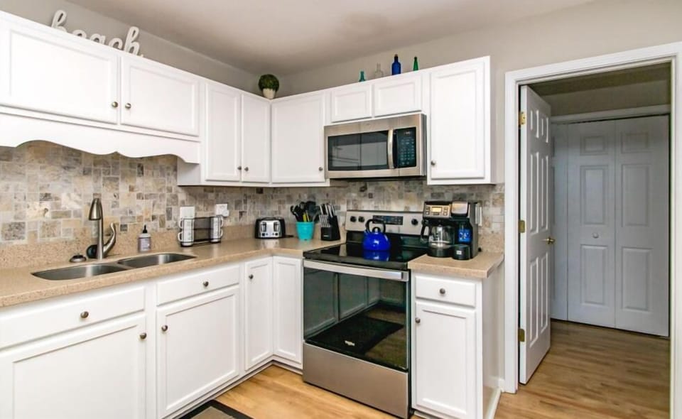 Kitchen II
