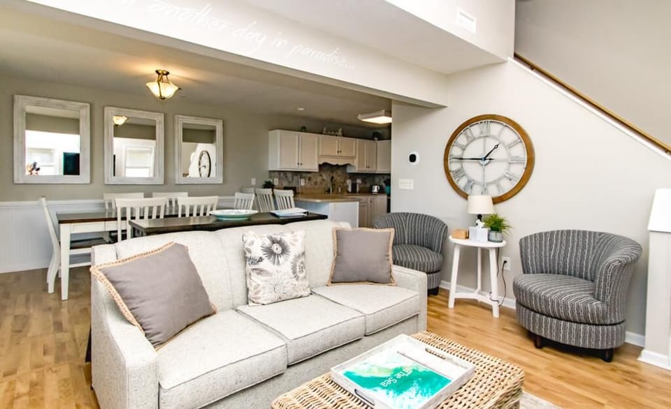 Living Area II
