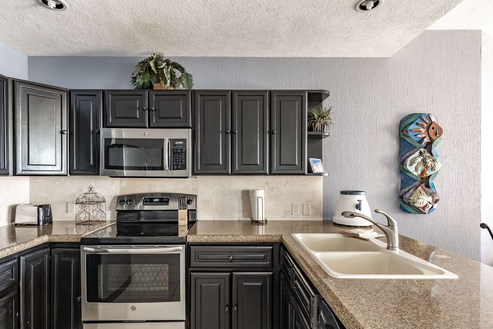 Nice Kitchen Area