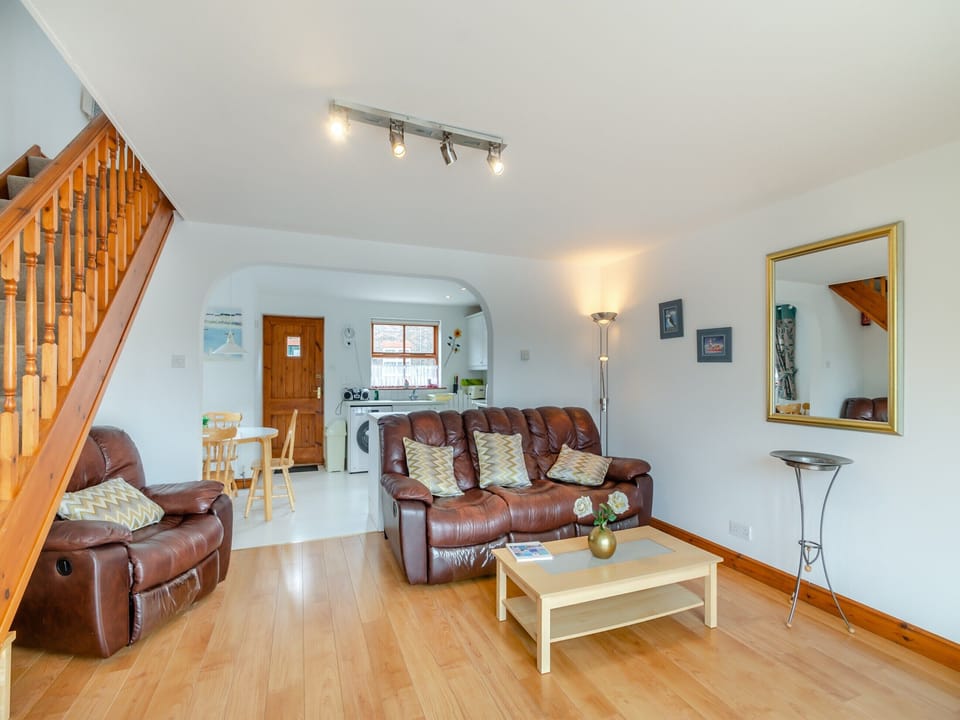 Living room | Island In The Stream, Abraham&rsquo;s Quay, Whitby