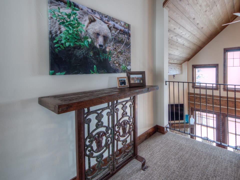 Powder Ridge Manitou 5, Loft