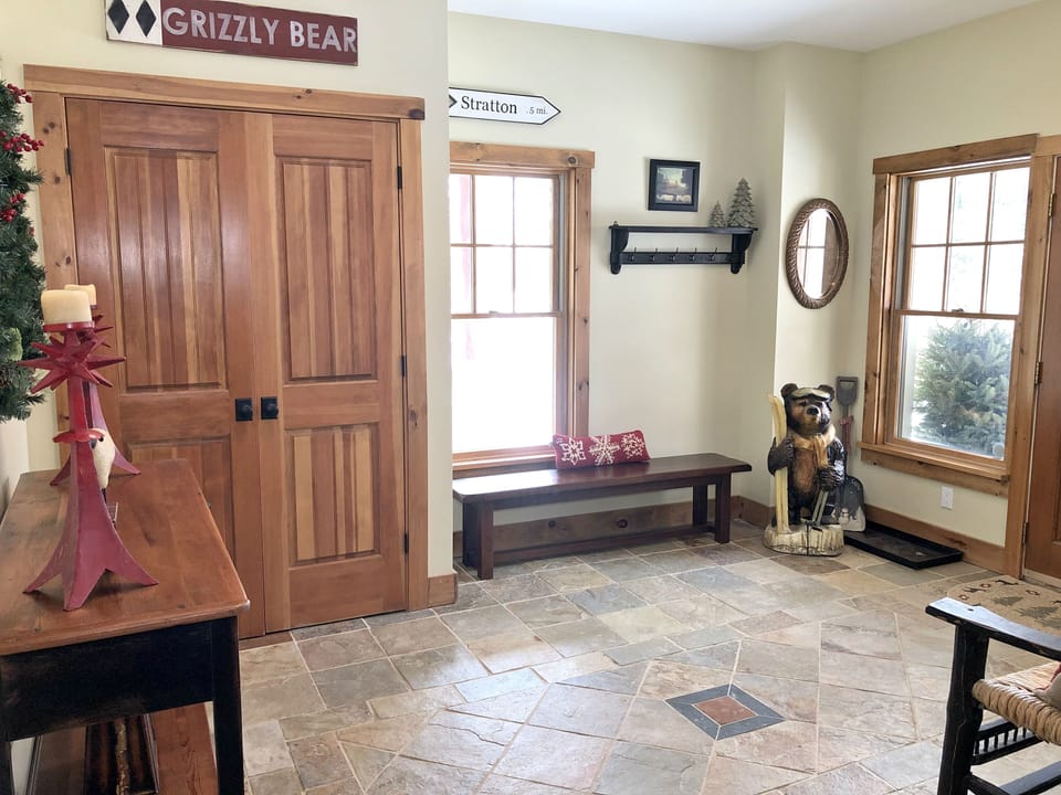 Main entrance Mud room 