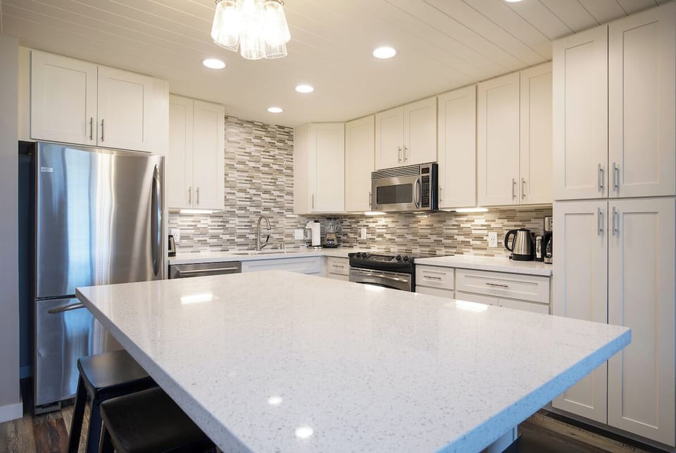 Kitchen Island