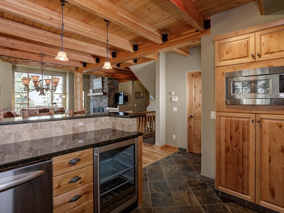 MMH 4 Mountain Home, Kitchen, 2