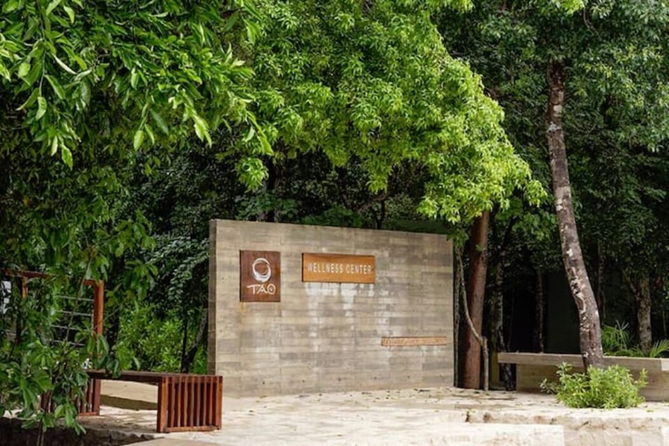 Wellness Center (5 min walk). Available for use for a reasonable price.