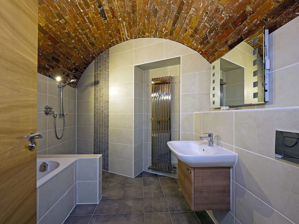 En-suite | The Sergeants Quarters - Golden Hill Fort, Freshwater