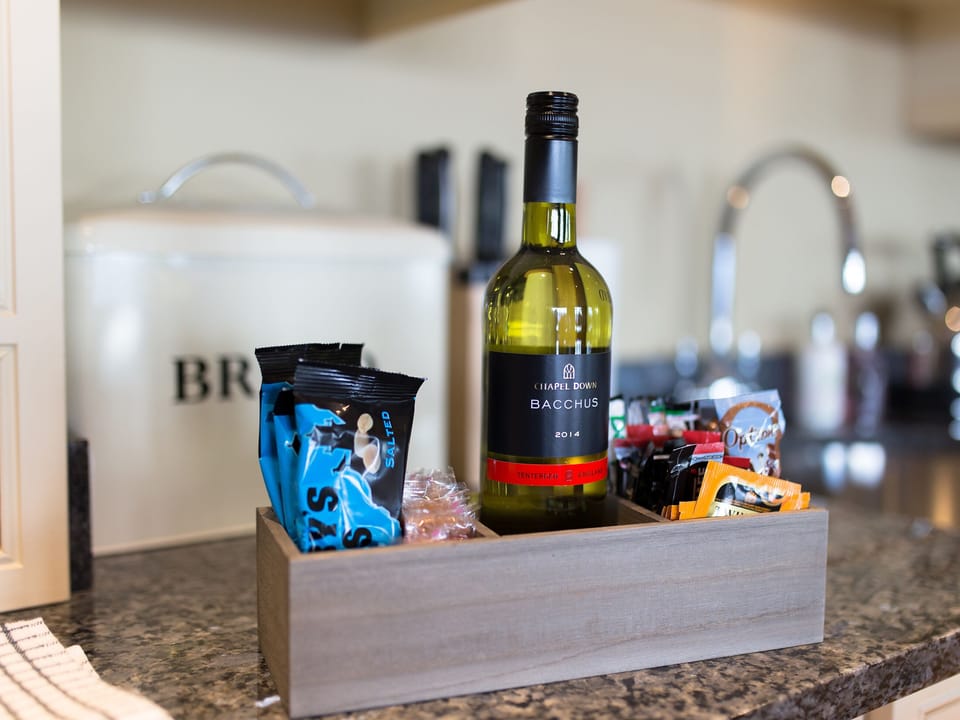 Kitchen | Solent View Apartment, Cowes