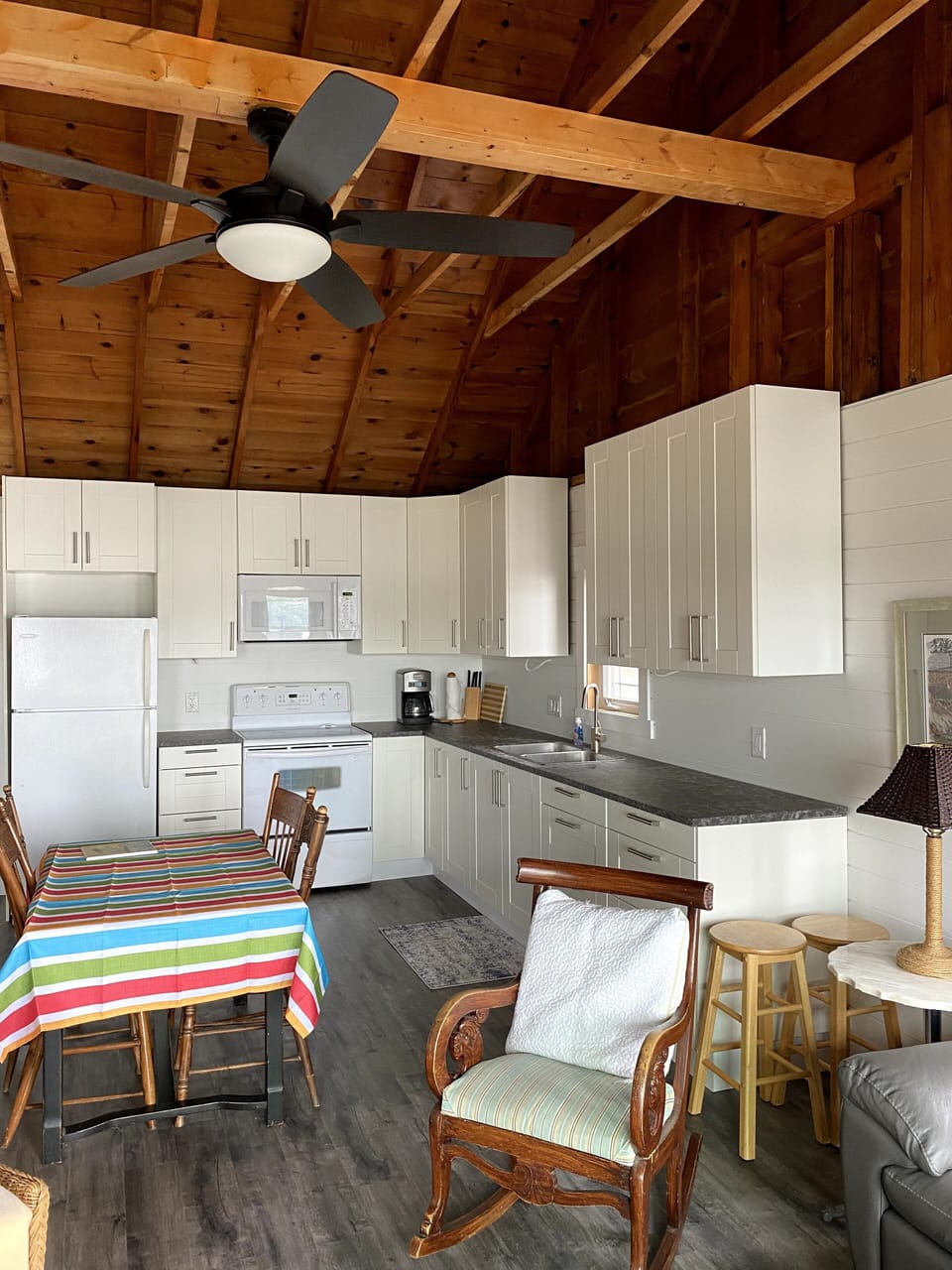 Newly renovated kitchen stovetop sink microwave oven coffee maker and more!
