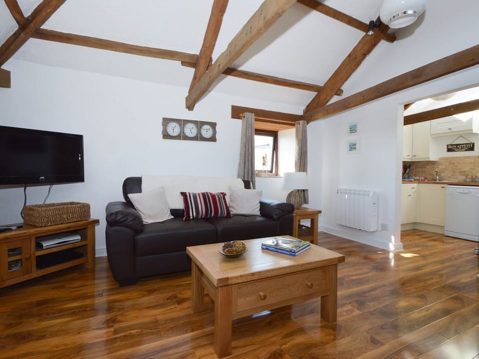 Open plan living space with traditional features | Buzzards View, Kingswear