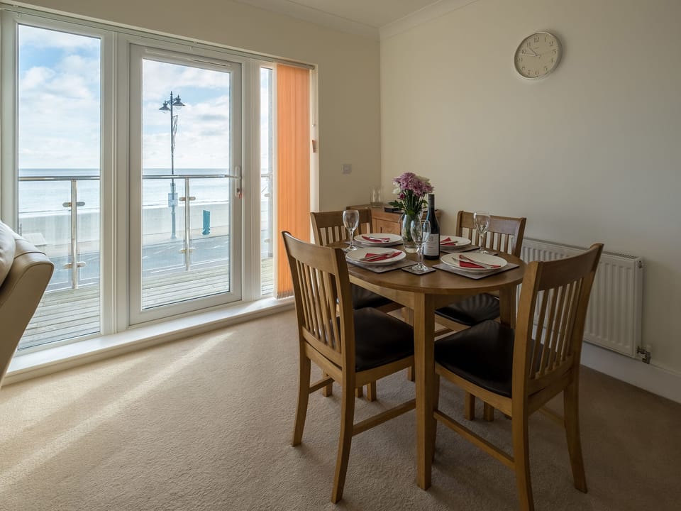 Dining Area | Culver View - Esplanade Escapes, Shanklin
