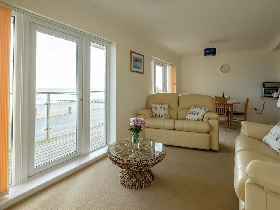 Living area | Culver View - Esplanade Escapes, Shanklin