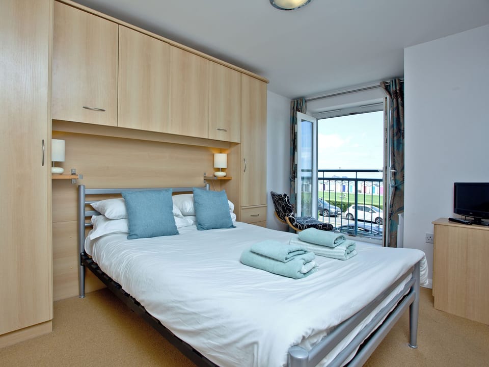 Comfortable double bedroom | 16 Belvedere Court, Paignton