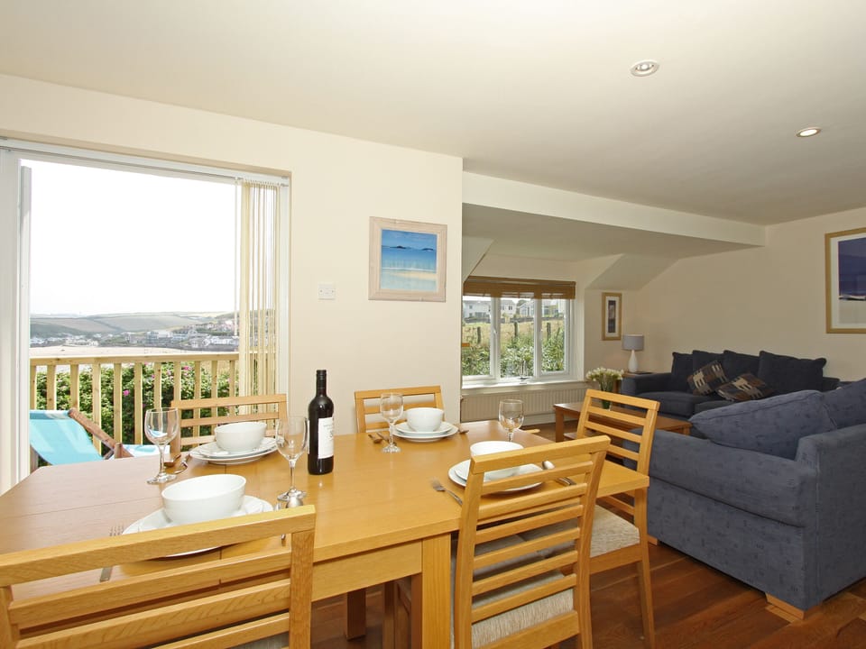 Dining area with wonderful views | 9 Glendorgal - Glendorgal, Newquay