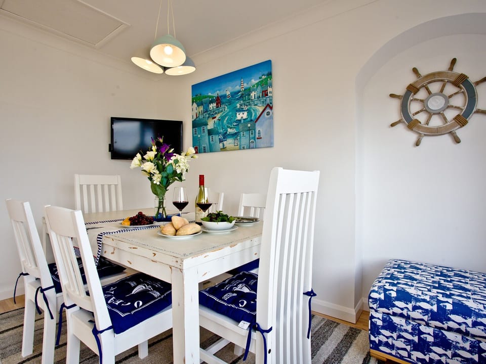 Kitchen/diner | Sea Salt Lodge, Torquay