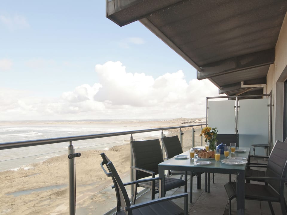 Terrace | Sea Side - Nassau Court, Westward Ho!
