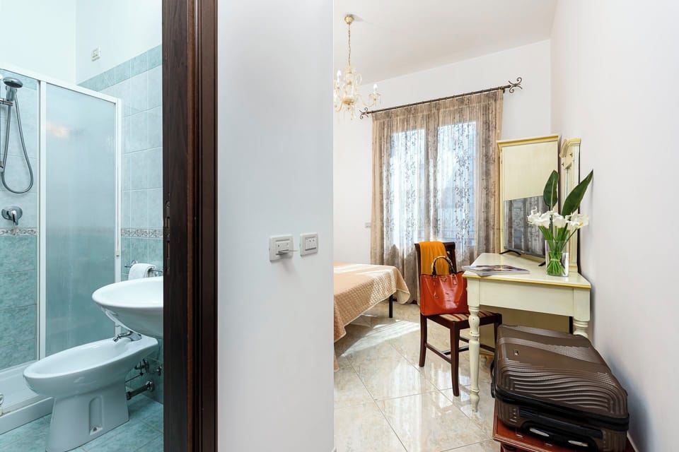 Double Room, Balcony | Premium bedding, minibar, in-room safe, desk