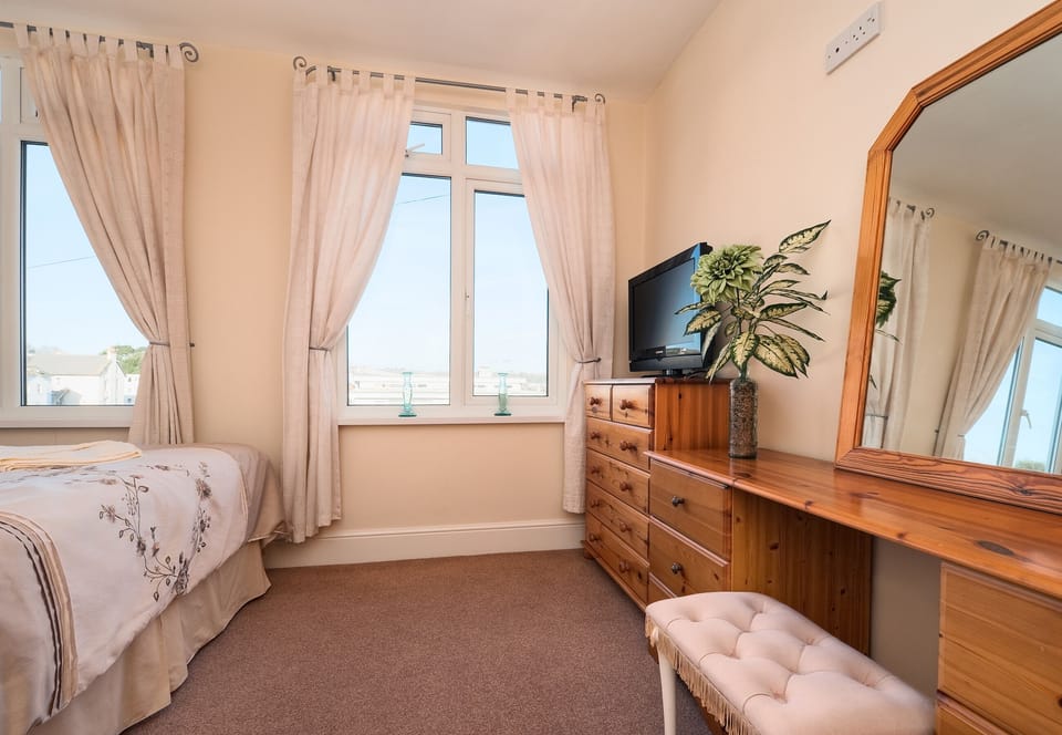 Relaxing double bedroom | Two Beaches, Paignton