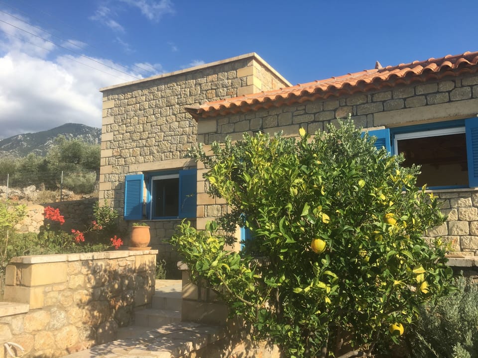 Villa showing Mani Tower
 