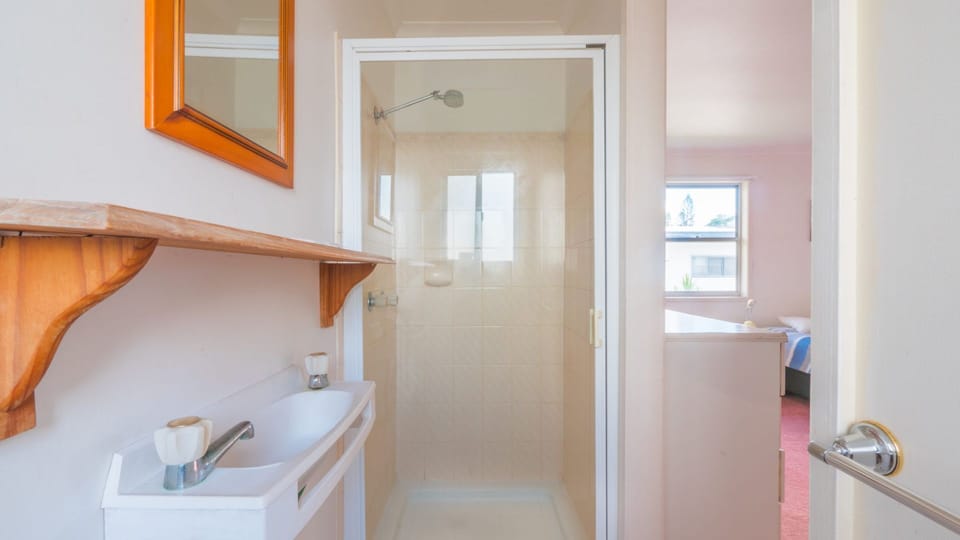 Ngungun Street 10, Dicky Beach House in Sunshine Coast