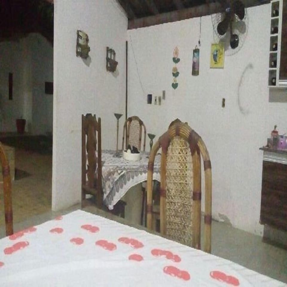 Family Chalet | In-room dining