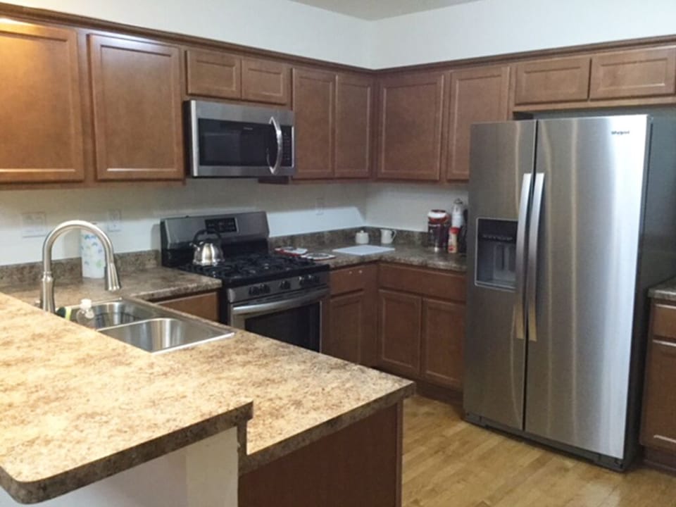 Nicely outfitted Kitchen for The Entire Family. Enjoy the Stainless Appliances! 