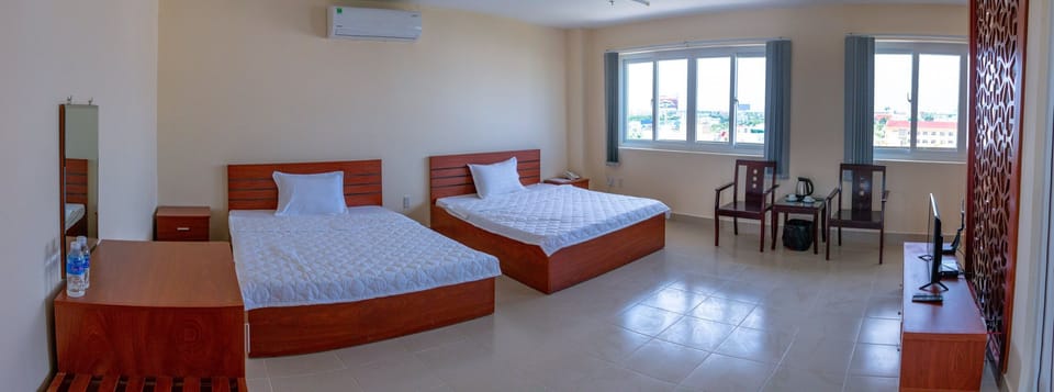 Standard Double Room | Minibar, blackout drapes, free WiFi, bed sheets