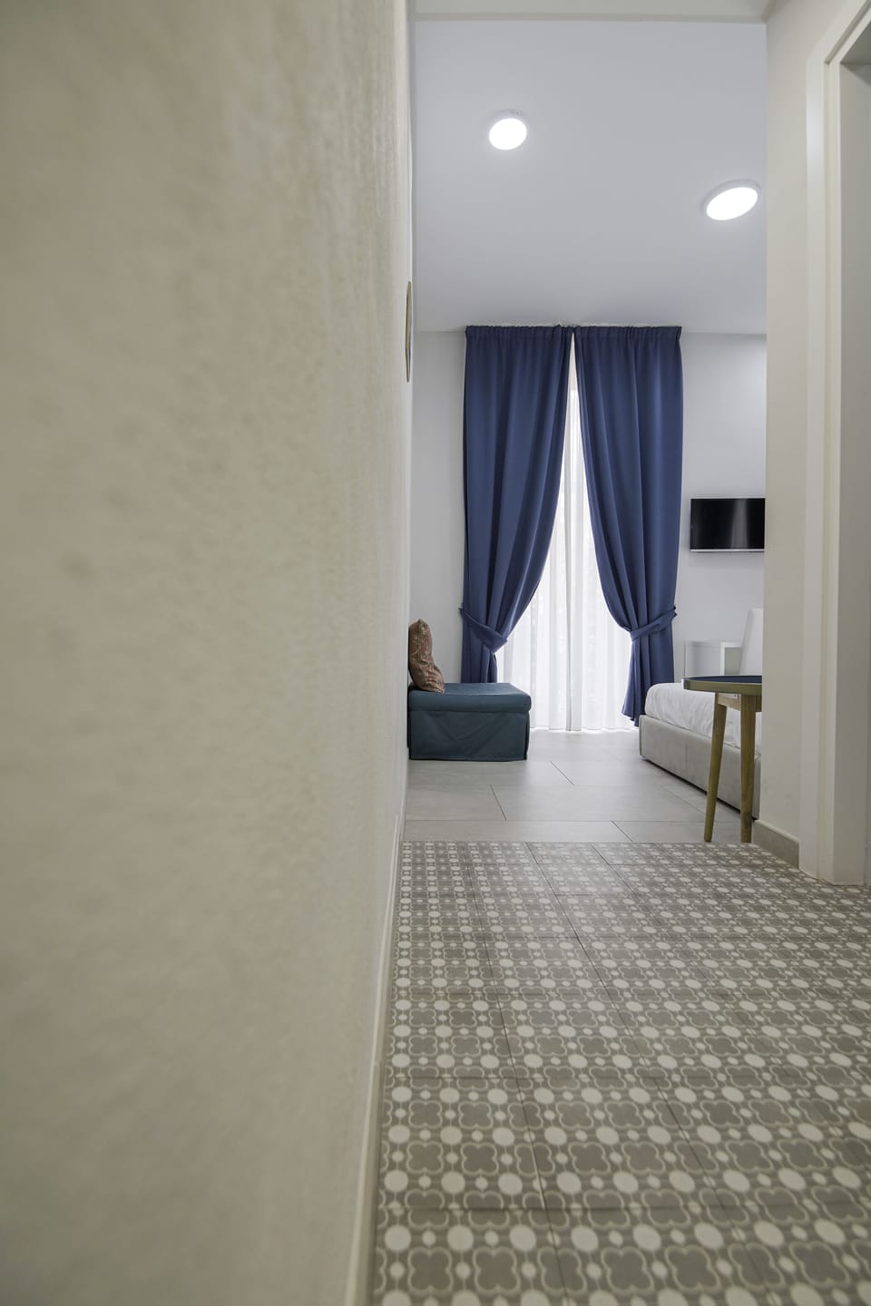 Superior Triple Room | Premium bedding, minibar, desk, laptop workspace
