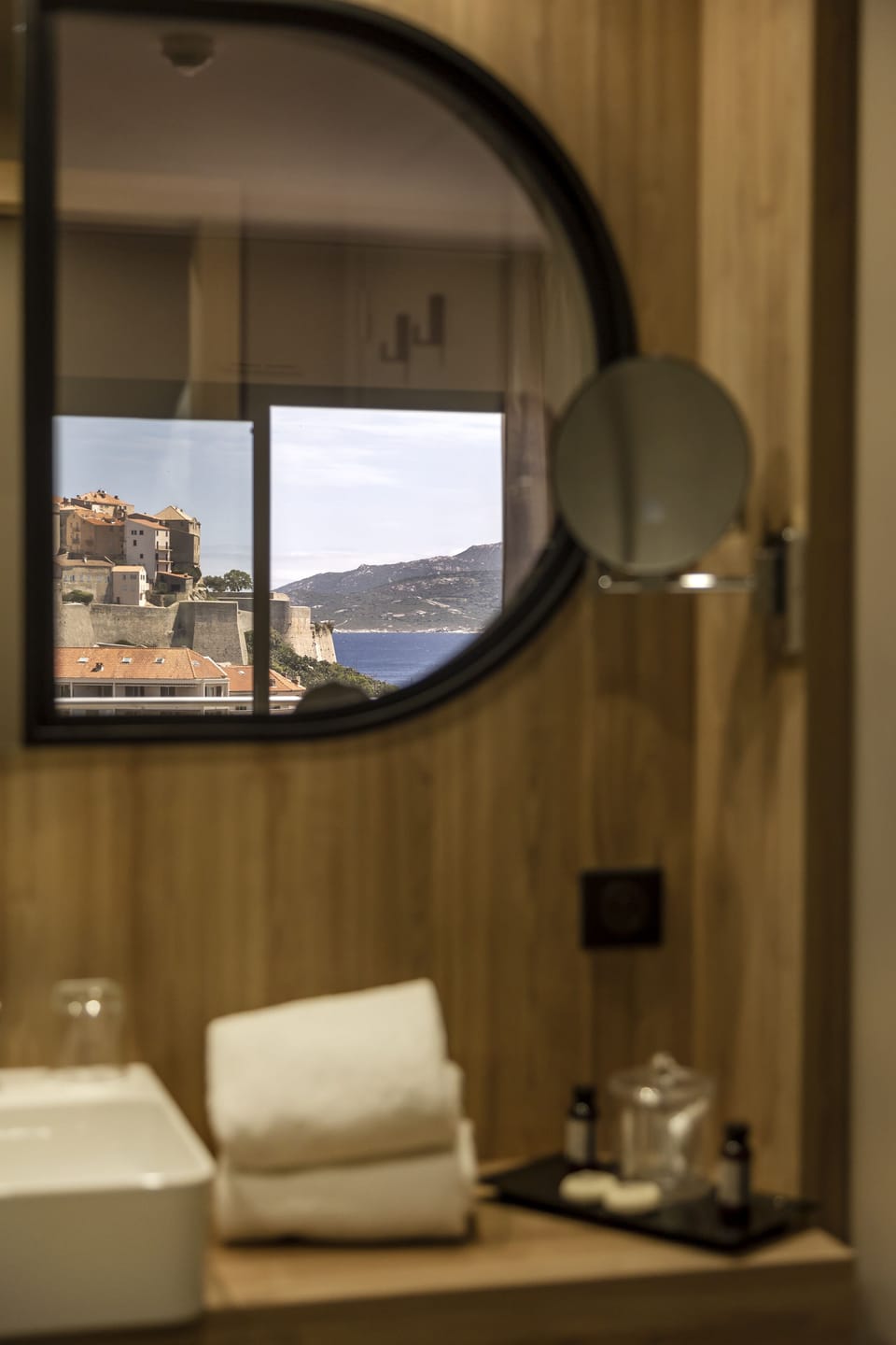 Luxury Double Room, Sea View | Premium bedding, pillowtop beds, minibar, in-room safe