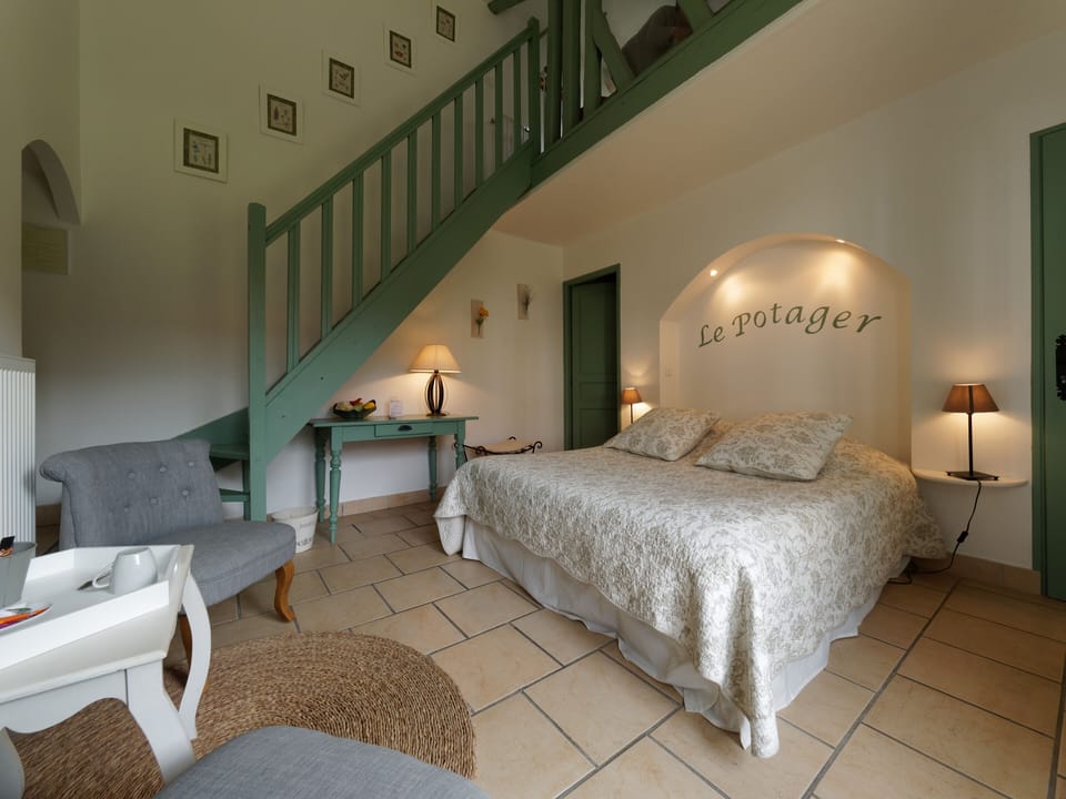 Superior Double Room, Private Bathroom, Garden View