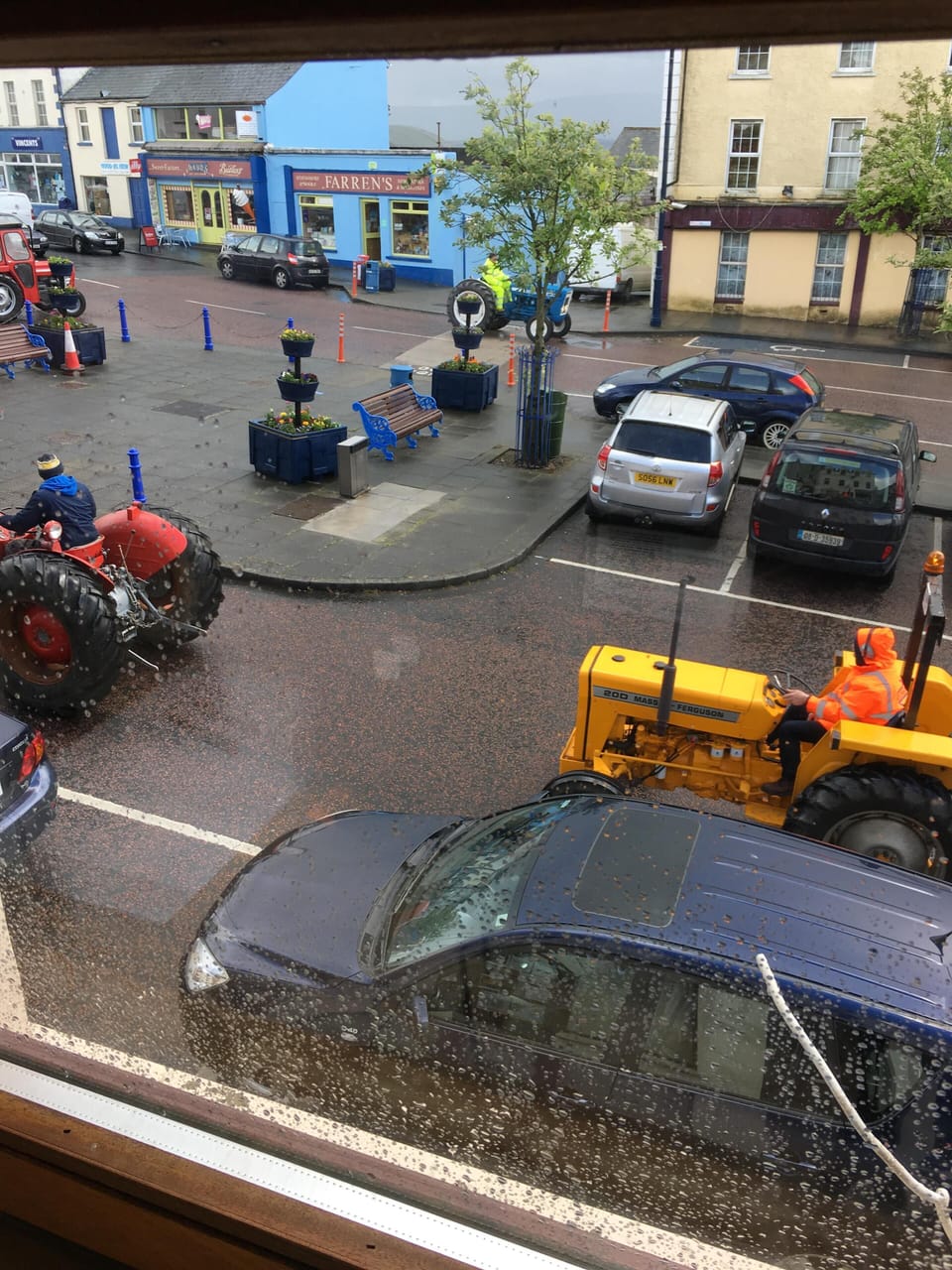 Tractor race