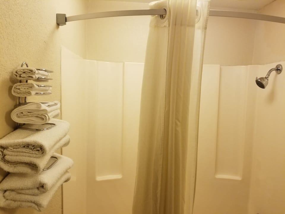 Americas Stay Inn Hotel in Kansas