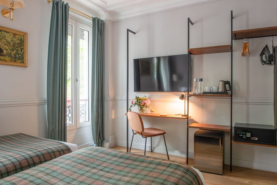 In-room safe, desk, soundproofing, iron/ironing board