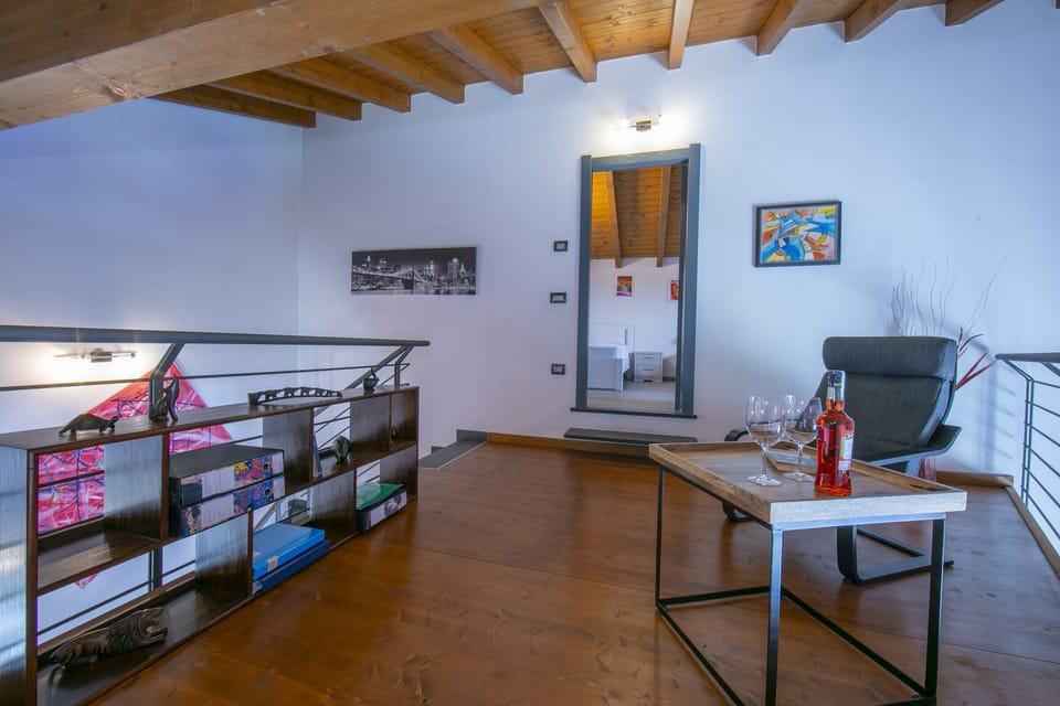 Mezzanine with study on the first floor