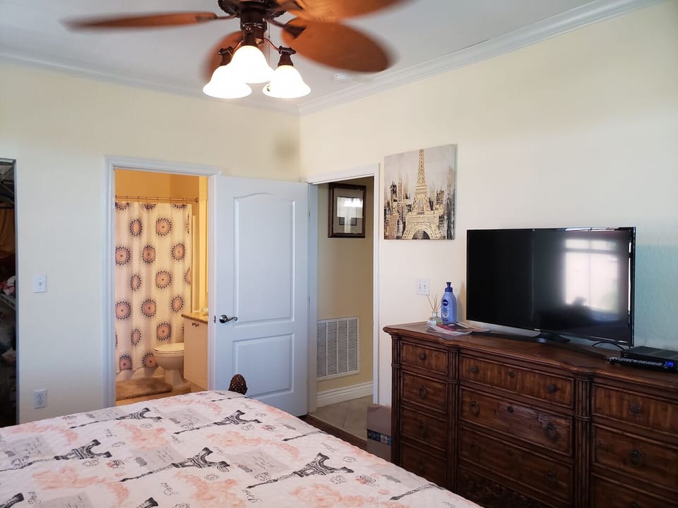 Master Bdrm with TV