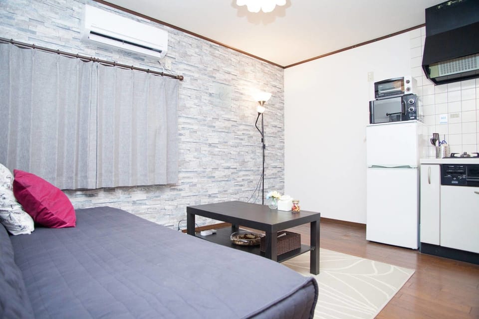 Private Vacation Home | Living area | Flat-screen TV