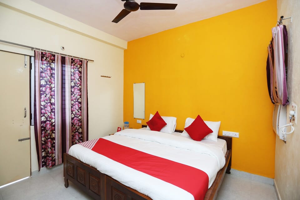 Standard Room | Free WiFi, bed sheets