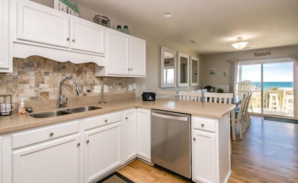 Kitchen II