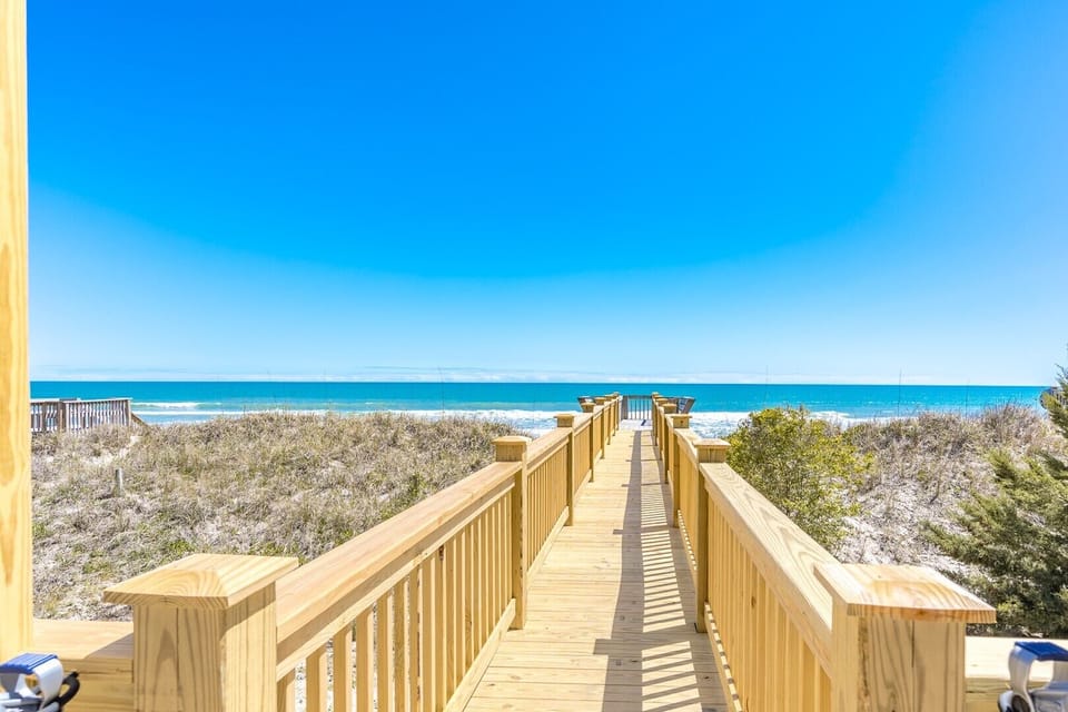 Shared Walkway to the Beach