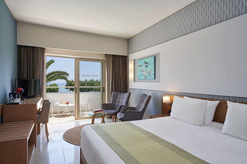 Superior Room Sea View | In-room safe, individually decorated, individually furnished, desk