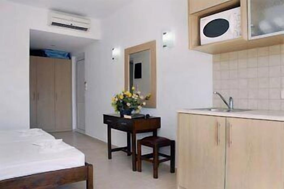 Rollaway beds