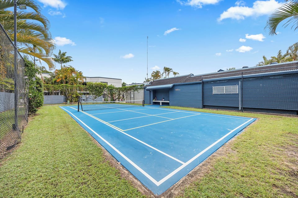 Tennis court