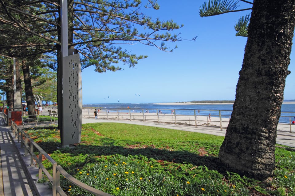 Beach nearby, beach towels