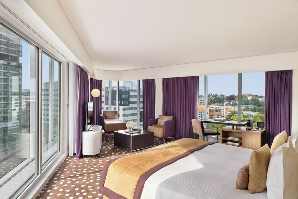 1 bedroom, premium bedding, pillowtop beds, minibar