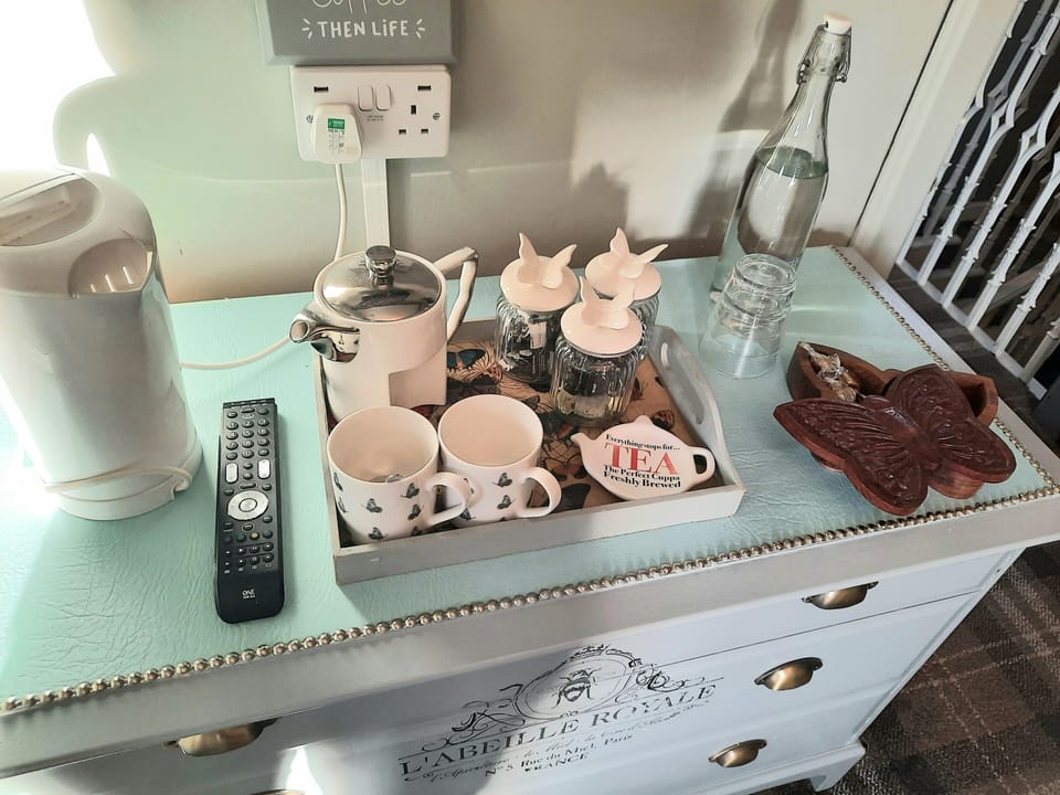 Botanical Suite - King/Twin | Frette Italian sheets, premium bedding, individually decorated