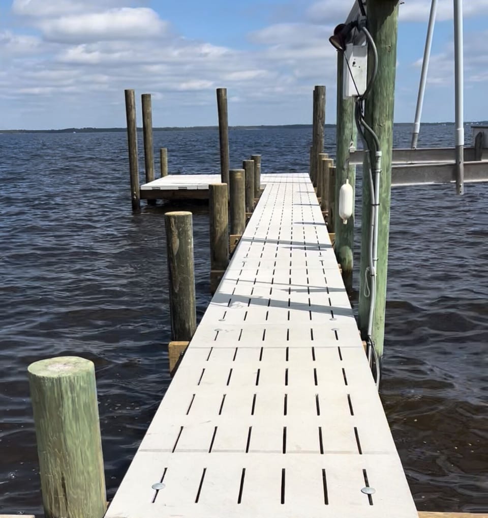 New Dock!
Boat lift beside dock.