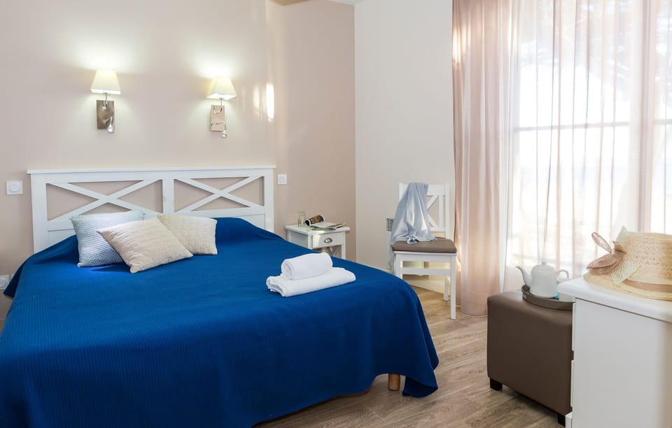 Drift to sleep in the comfortable Double bed after a wonderful day outside.