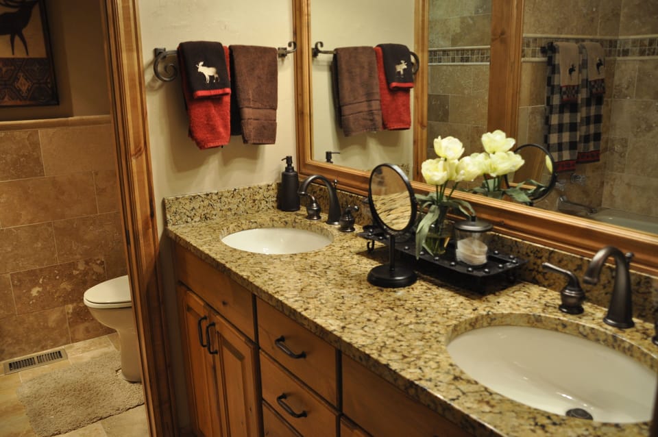 Master bath 