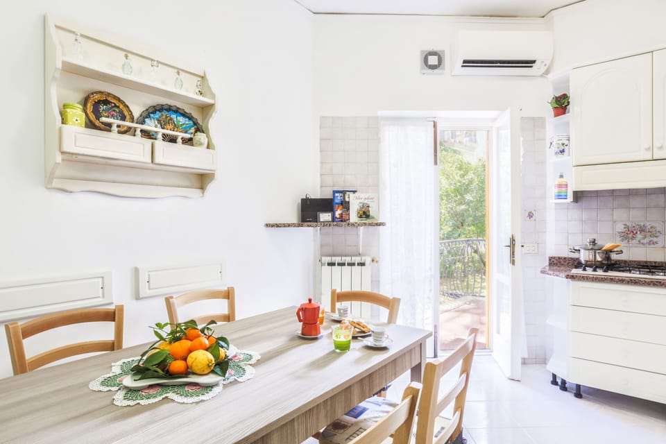 Apartment, 2 Bedrooms, Pool Access | Private kitchen | Toaster, highchair