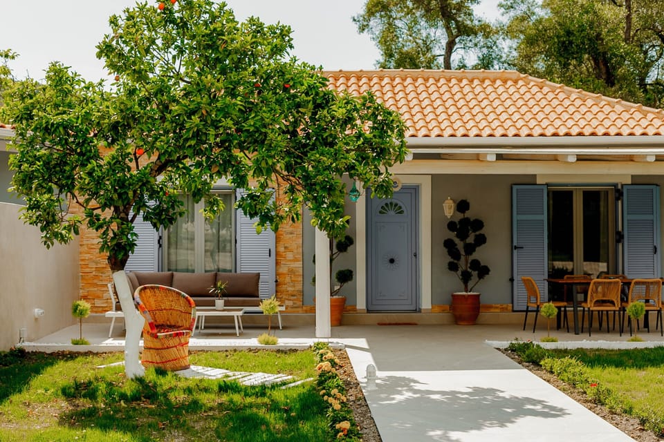 Ideal House Bed and Breakfast in Greece